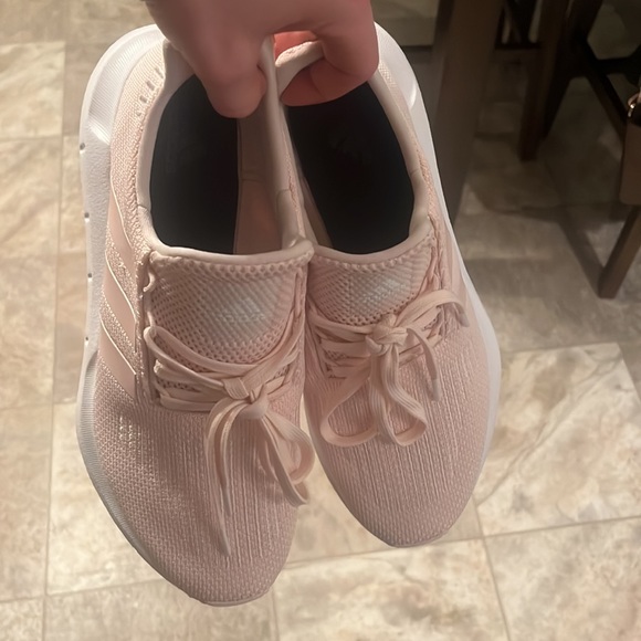 Adidas swift run 1.0 - Picture 3 of 4